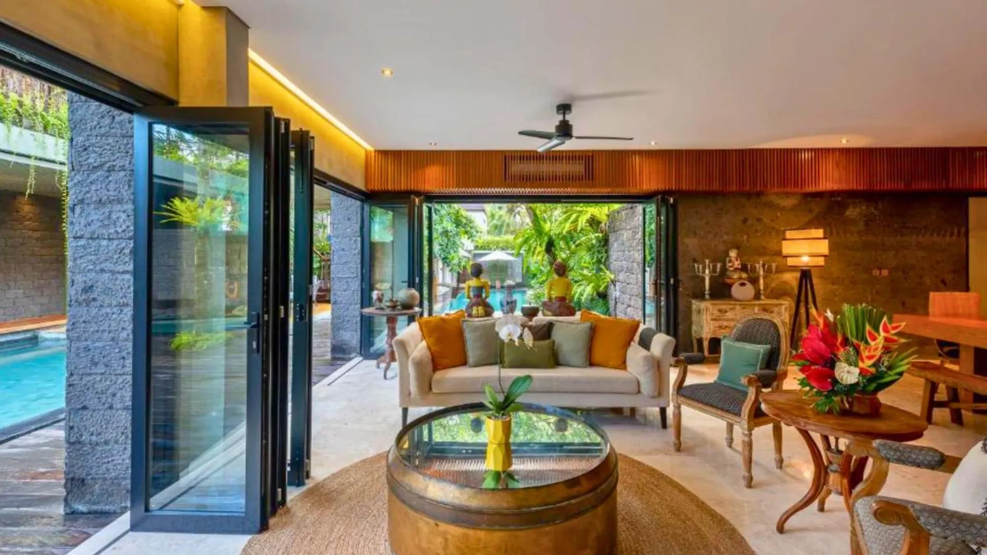 Janardana 4 Bedroom Private Pool Villa Zn157 Canggu